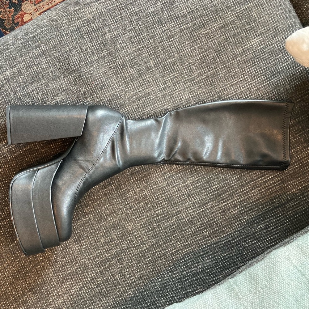 Steve Madden Cypress Boots